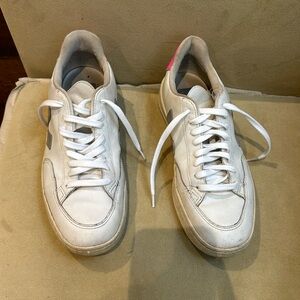 Women’s Veja sneakers